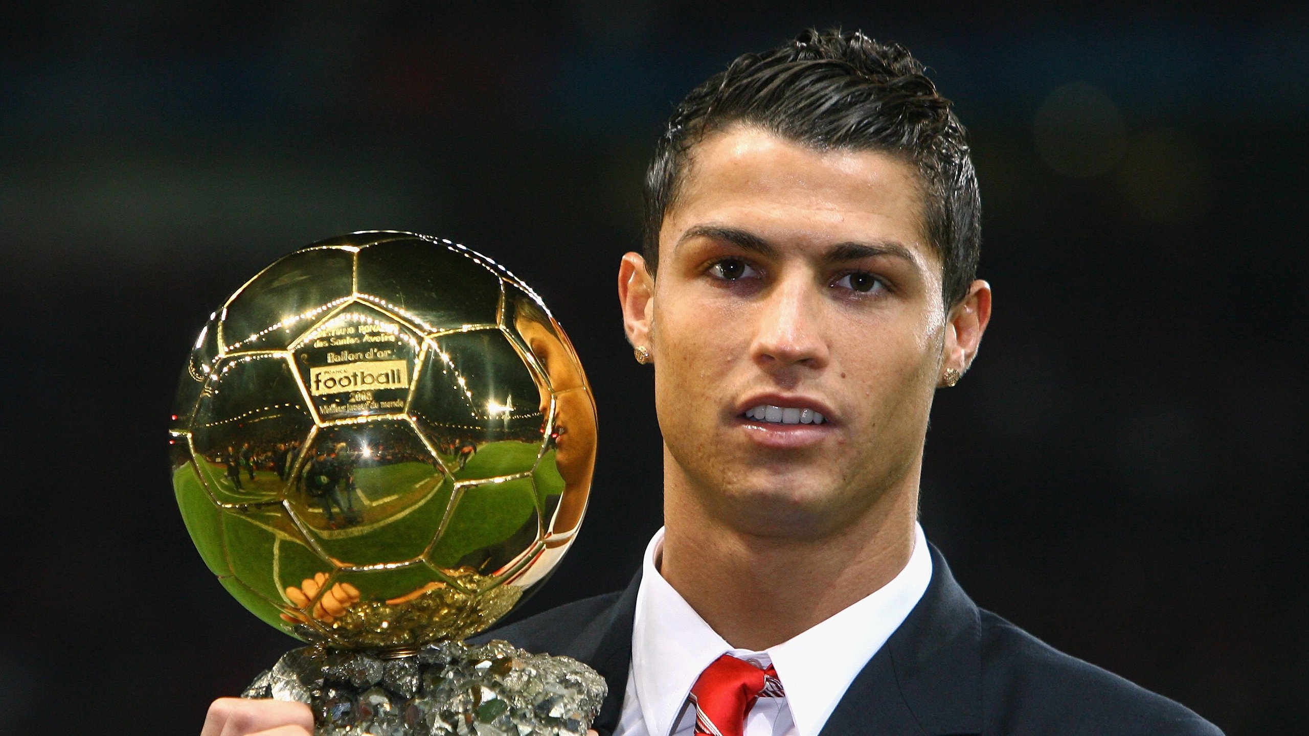 C罗总结本赛季称团队配合最为关键,c罗配合搭档